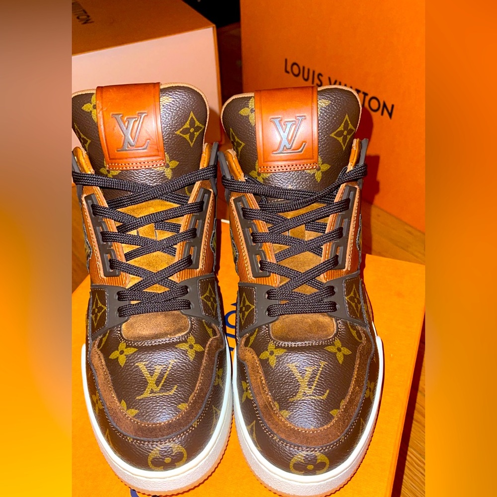 LV trainer sneaker
